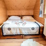 W Ogrodzie - Sauna I Jacuzzi, Wypocznij W Goralskim Klimacie *