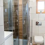 W Ogrodzie - Sauna I Jacuzzi, Wypocznij W Goralskim Klimacie Horská chata