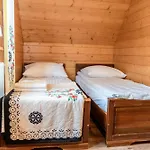 W Ogrodzie - Sauna I Jacuzzi, Wypocznij W Goralskim Klimacie Horská chata *