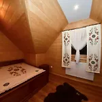 W Ogrodzie - Sauna I Jacuzzi, Wypocznij W Goralskim Klimacie *