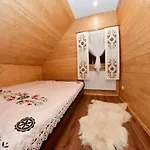 W Ogrodzie - Sauna I Jacuzzi, Wypocznij W Goralskim Klimacie