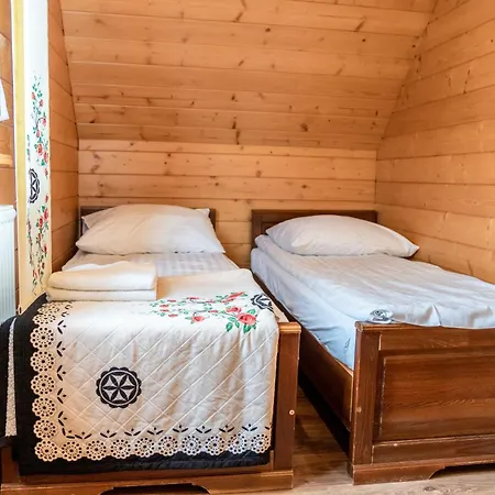 W Ogrodzie - Sauna I Jacuzzi, Wypocznij W Goralskim Klimacie Chalet *