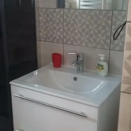 W Ogrodzie - Wypoczynek W Goralskim Klimacie, Sauna I Jacuzzi Chalet